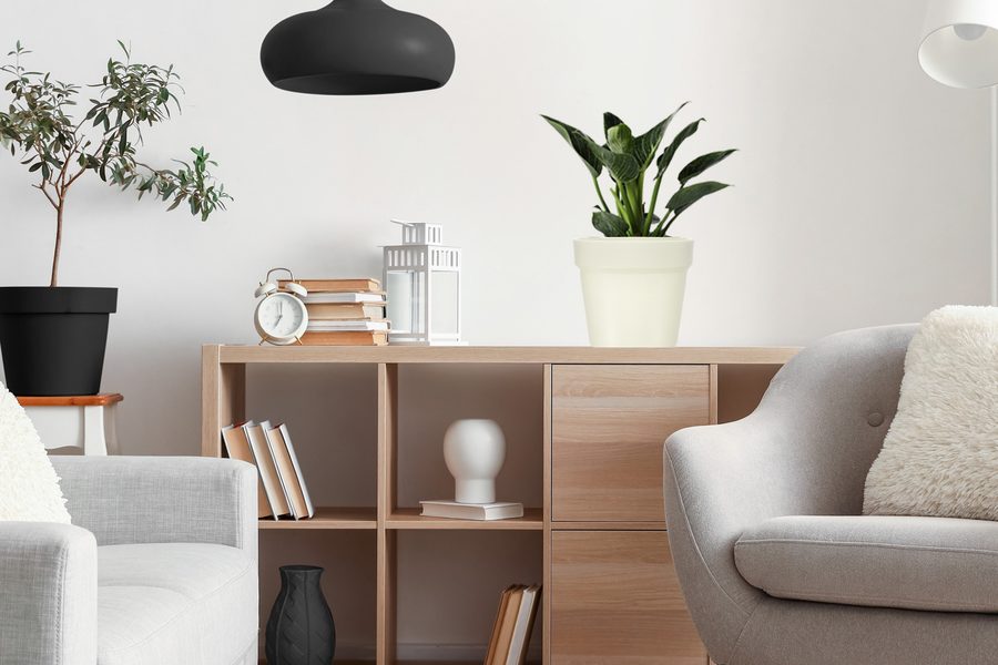 The office furniture, lighting & electronics aisle at the PATIKIL counter
