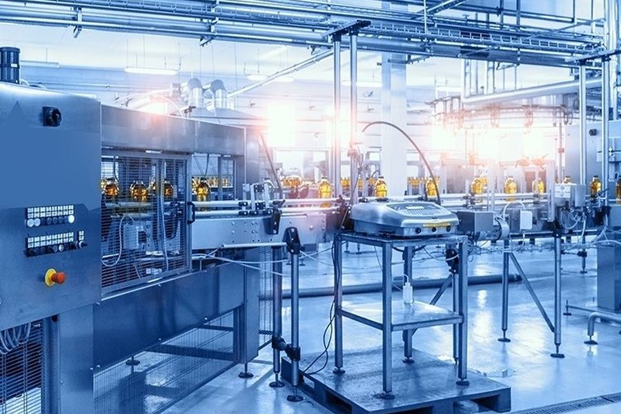 The plumbing, pneumatics & electrical aisle at the PATIKIL counter